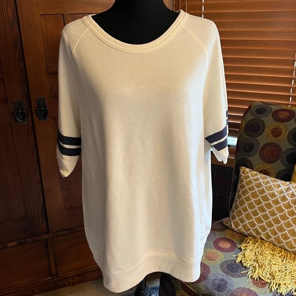 Saddle Club "Varsity Tee" Crew Neck Sweatshirt Size Large - Picture 1 of 9